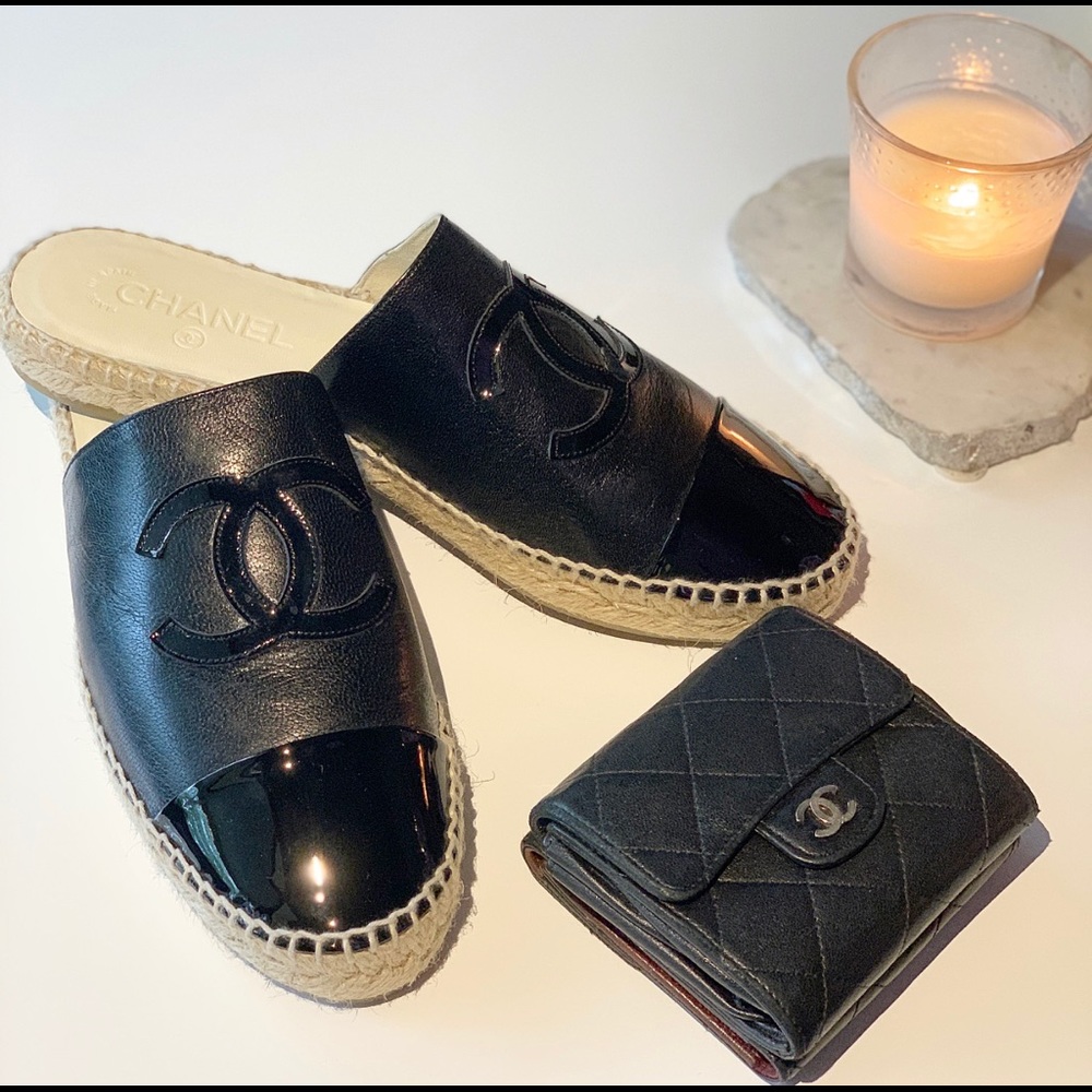 Chanel Slip on CC Espadrille Mules